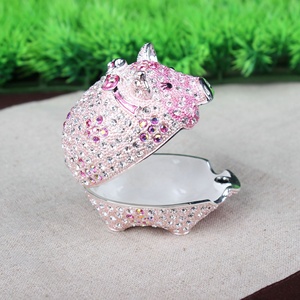 <span class=keywords><strong>Oeuf</strong></span> <span class=keywords><strong>de</strong></span> <span class=keywords><strong>Fabergé</strong></span> <span class=keywords><strong>de</strong></span> style vintage peint à la main personnalisé avec émail riche et strass étincelants Boîte à bagues Boîte à bijoux - Product Image 2