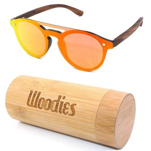 <span class=keywords><strong>Occhiali</strong></span> <span class=keywords><strong>da</strong></span> <span class=keywords><strong>Sole</strong></span> Polarizzati in Legno ONLYLOVE OL-PW2037 di Alta Qualità per Donne, Nuova Moda con Logo Personalizzato Inciso, Montatura Blu e Rossa, Protezione UV - Product Image 2
