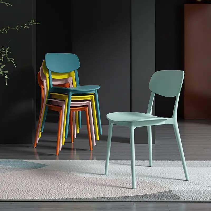 Buena calidad muebles de jardín al aire libre sillas de comedor PP plástico apilable Silla de comedor
