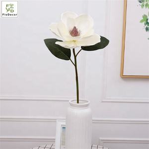 Venta al por mayor de alta calidad Artificial gran <span class=keywords><strong>Yulan</strong></span> Flor de seda <span class=keywords><strong>Magnolia</strong></span> grande para la decoración de la casa pedazo de centro de mesa decoración de la boda - Product Image 3