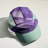 Casquette de camping 5 panneaux en maille color block, ultra légère, respirante, séchage rapide, ajustable, non structurée, pour la course et la protection solaire