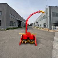 Moissonneuse de fourrage à double rangée montée sur mini-tracteur pour la coupe des tiges de maïs, de l'alfalfa et de l'herbe de Napier