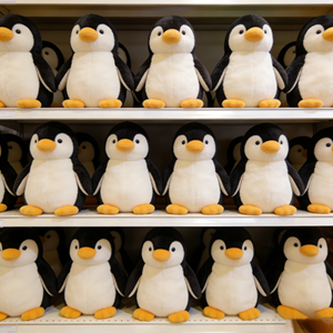 Jouets en peluche personnalisés en forme de <span class=keywords><strong>pingouin</strong></span>, doux, mignons, kawaii, de style anime et dessin animé, pour enfants, cadeaux d'anniversaire - Product Image 1