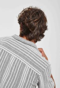 Camicia a righe in cotone grigio elegante e confortevole Empire da uomo con camicia regolare - Product Image 2