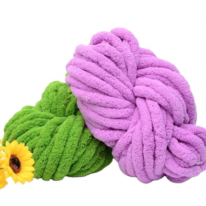 Fil à tricoter super épais en chenille pour tapis, doux et volumineux, idéal pour le tricot à la main – Vente en gros - Product Image 1