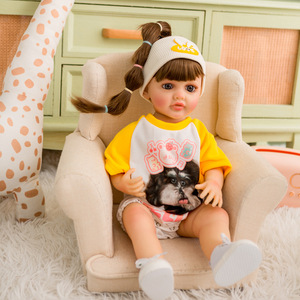 Vente en gros de poupées bébés filles mignonnes, poupées réalistes en silicone, jouets pour bébés reborn, poupées reborn - Product Image 4