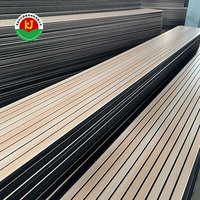 Panneaux PVC brillants à 10 rainures pour systèmes de plafonds artistiques destinés aux marchés indiens