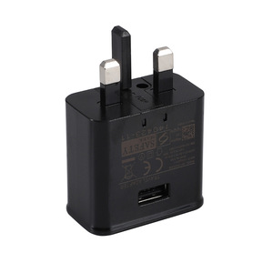 Caricabatterie da Viaggio di Alta Qualità Adattatore di Alimentazione UK a 3 Pin con Cavo USB 2.0 e Tipo C per <span class=keywords><strong>Samsung</strong></span> S8 S9 Ricarica Rapida - Product Image 5