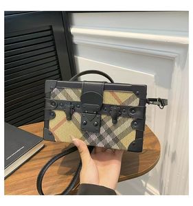 Sacs à main de luxe pour femmes en gros, sacs à bandoulière en cuir PU rétro à imprimé léopard en forme de boîte pour femmes - Product Image 3