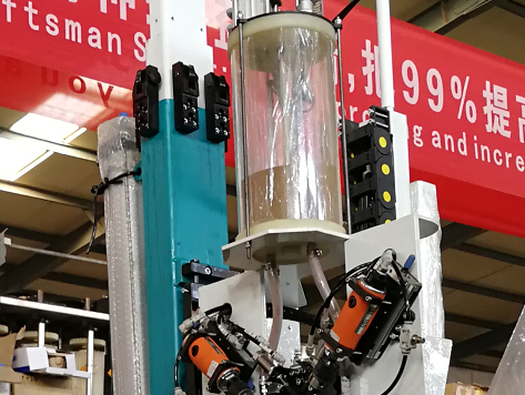 PLC Automatic Butyl Extruder Machine For Insulating Glass