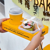 Boîte personnalisable pour sandwich au cheesecake basque, tendance, avec porte-gobelets double trou pour café à emporter et emballage de petit-déjeuner léger