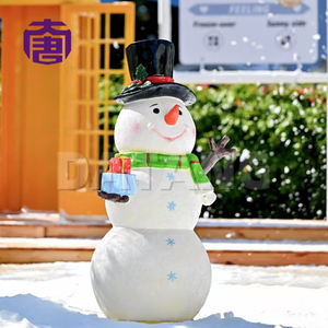 Lampe à motif bonhomme de neige IP65 pour illuminations de Noël, parcs et jardins, lumières LED étanches - Product Image 4