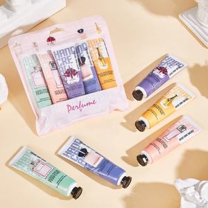 Vente en gros d'usine OEM, crème pour les mains en format voyage, 30g, étiquette privée, hydratante, douce, mini-parfum, ensemble de crèmes pour les mains - Product Image 1