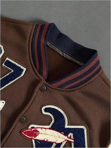 Chaqueta de Béisbol Vintage Marrón con Logotipo Personalizado, Chaqueta Urbana para Hombre con Parches Bordados, Chaqueta Bomber de Lana de Alta Calidad - Product Image 2