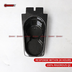 Support de gobelet de voiture en fibre de carbone sèche de style OEM de qualité supérieure pour kit intérieur Ferrari 458 - Product Image 5