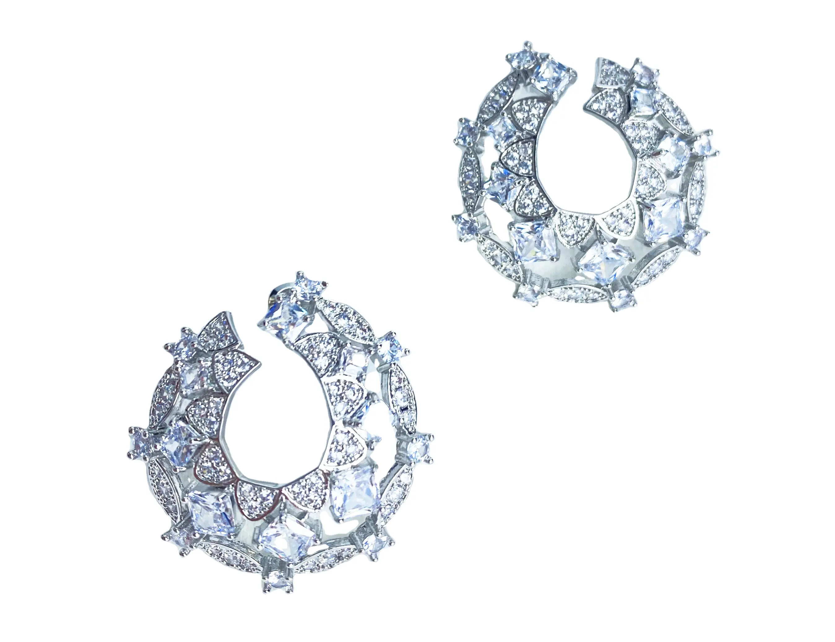 Hot selling delicate full Mosaic zircon U-shaped allergy protection ring earrings anniversary wedding gift