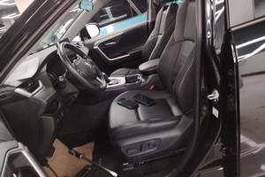 PBD <span class=keywords><strong>Auto</strong></span> <span class=keywords><strong>Toyota</strong></span> Wildlander 2024, <span class=keywords><strong>SUV</strong></span> 5 portes avec technologie de pointe, 5 places, <span class=keywords><strong>Toyota</strong></span> d'occasion, essence - Product Image 5