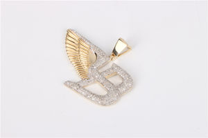 Liontin & jimat desain huruf bersayap perak, liontin halus pesta berlapis emas dengan tatahan Moissanite - Product Image 3