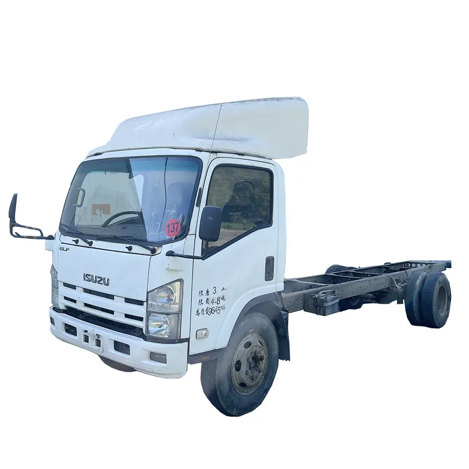 Moteur diesel de qualité chinoise cargaison légère Elf isuzu camion à vendre camion à benne basculante d'occasion