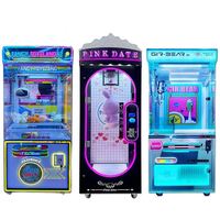 Machine à griffes de jeu commerciale moderne avec éclairage LED coloré pour salles d'arcade intérieures et centres commerciaux