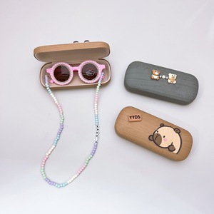 INS Korean New Children's Retro <strong>Sunglasses</strong> with Cute Hanging Neck Glasses Chain Glasses Box 3-Piece Set Sunscreen Tide - Product Image 5