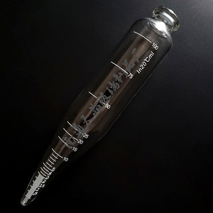 Tubo de Centrífuga de Vidrio para Laboratorio, 100 ml, Fondo Puntiagudo, Resistente al Calor, de Borosilicato Grueso, con Marcas de Calibración - Product Image 1