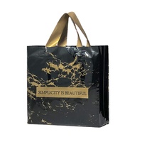 CTCX Sacs à provisions en plastique pour emballage Logo personnalisé Paquet de tissu de colis en plastique Sac de recyclage Fleur Promotionnel Plastiques d'usine