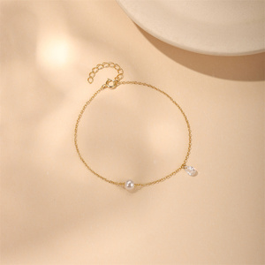 Bracelet en argent sterling S925 plaqué or 18 carats avec perle et pendentif étoile lune en zircon taille poire, chaîne réglable, cadeau pour fête et mariage - Product Image 2