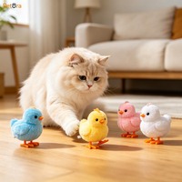 Petora Creative Mini Poussin sauteur en velours pelucheux, coloré, à mouvement mécanique, interactif pour intérieur/extérieur
