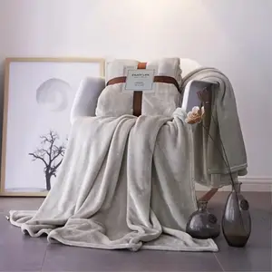 तौलिया रजाई चार सत्रों मूंगा ऊन कंबल झपकी के लिए उपहार कंबल फलालैन चादरें सिंगल, डबल उपयोग