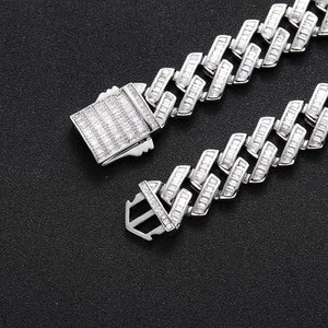 Bracelet élégant à maillons diamantés en argent sterling 925, bijou de créateur de luxe, accessoire de mode étincelant, cadeau remarquable - Product Image 3