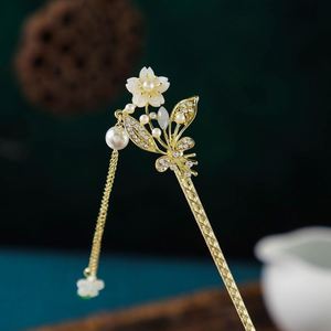 Bâtonnet à cheveux vintage de style chinois avec perles et fleurs, pour femmes, en métal, orné de strass, épingle à cheveux, bijou fantaisie - Product Image 3