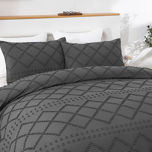 Aoyatex Nuevo diseño suave Jacquard Clips Juego de edredón y funda de almohada Juego de funda nórdica con mechones Ropa de cama - Product Image 2