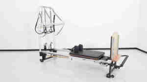 2026 Reformer Pilates Romany en bois d'érable, couleur personnalisée, avec demi-tourne et trapèze, durable, pour fitness, <span class=keywords><strong>musculation</strong></span> et entraînement du tronc - Product Image 2