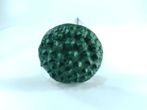 Brinquedo Sensorial Ecológico de Lótus Artificial Realista Grande com Sementes para Decoração de Halloween, Formatura e Casa, 85 cm Verde - Product Image 1