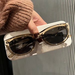 Nouvelles lunettes de soleil tendance œil de chat, style urbain, classiques, protection solaire extérieure, de luxe pour femmes - Product Image 4