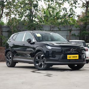 <span class=keywords><strong>Volvo</strong></span> XC70 2026 Traction avant <span class=keywords><strong>Hybride</strong></span> rechargeable longue autonomie Véhicule à énergie nouvelle <span class=keywords><strong>SUV</strong></span> 5 places de haute qualité <span class=keywords><strong>Volvo</strong></span> Voitures économiques - Product Image 3