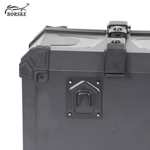 Boîte à bagages arrière universelle pour <span class=keywords><strong>moto</strong></span> 45L en plastique ABS rigide et durable - Product Image 5