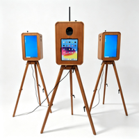 Photomaton en bois, prend en charge la personnalisation, écran tactile 15,6 pouces + anneau lumineux de beauté + support de caméra réglable