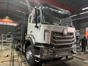 Camión Volquete Minero Nuevo Howo 6x4 Euro 2 Diésel, 10 Ruedas, 11-20T de Carga, Volante a la Izquierda, Cámara Trasera, 251-350HP, 6-8L - Product Image 5