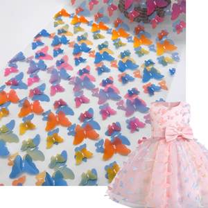 2026 nuevo estampado degradado Arco Iris degradado 3D mariposa bordado suave encaje tul <span class=keywords><strong>tela</strong></span> poliéster <span class=keywords><strong>tela</strong></span> para vestidos de novia de ensueño - Product Image 2