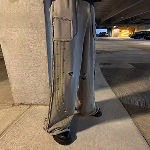 Benutzer definierte Reverse Stitching Herren übergroße Strass besetzt Distressed Wide Leg Baggy Seitenst reifen gestapelt Jogger Jogging hose Mann - Product Image 2