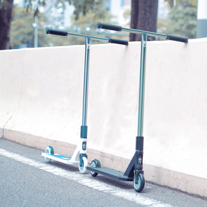 <span class=keywords><strong>Trottinette</strong></span> <span class=keywords><strong>freestyle</strong></span> Vokul Solo Pro pour adultes et adolescents, pour la conduite en ville, avec cadre en alliage d'aluminium et guidon en acier haute résistance, roues de 120 mm - Product Image 3