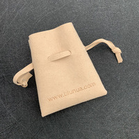 Petites pochettes personnalisées en faux daim avec cordon de serrage pour emballage de bijoux
