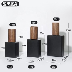 Top Seller <strong>DIY</strong> Empty 10ML 15ML 30ML Flat Square Glass Perfume <strong>Spray</strong> <strong>Bottle</strong> Packaging Refillable Perfume Essential Oil <strong>Bottle</strong>