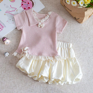 Adorabili Completi Estivi per Bambini, T-shirt e Pantaloncini, Set di 2 Pezzi, Dolce Abbigliamento per Bambine - Product Image 1