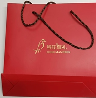 Customized Kraft Paperboard Gift Bag for Clothing Hot Stamping Surface Treatment Recycled Material for Candle Craft Packaging