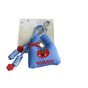 Llavero Ecológico de Peluche 3D Ligero con Cierre de Mosquetón, Adorno para Bolso de Mujer, Mini Bolsa de Compras Portátil de Tela Suave - Product Image 6