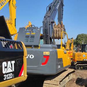 Excavatrice d'occasion Volvo EC140 de 14 tonnes en bon état, importée, à bas prix, matériel de construction Volvo EC140 à vendre - Product Image 4