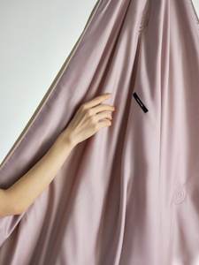 لحاف بالجملة ناعم وسلس، مخزون متوفر، مريح وقابل للتنفس، فئة أ، 100S لانجينغ تنسل، لون موحد، لحاف صيفي - Product Image 2